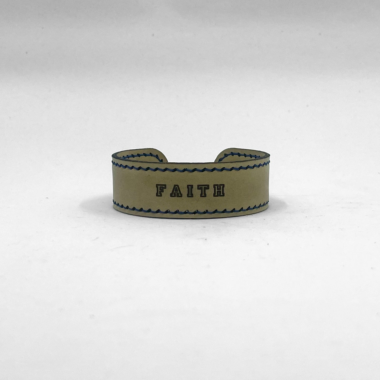 FAITH Curved Bangle (Large) Gacoki