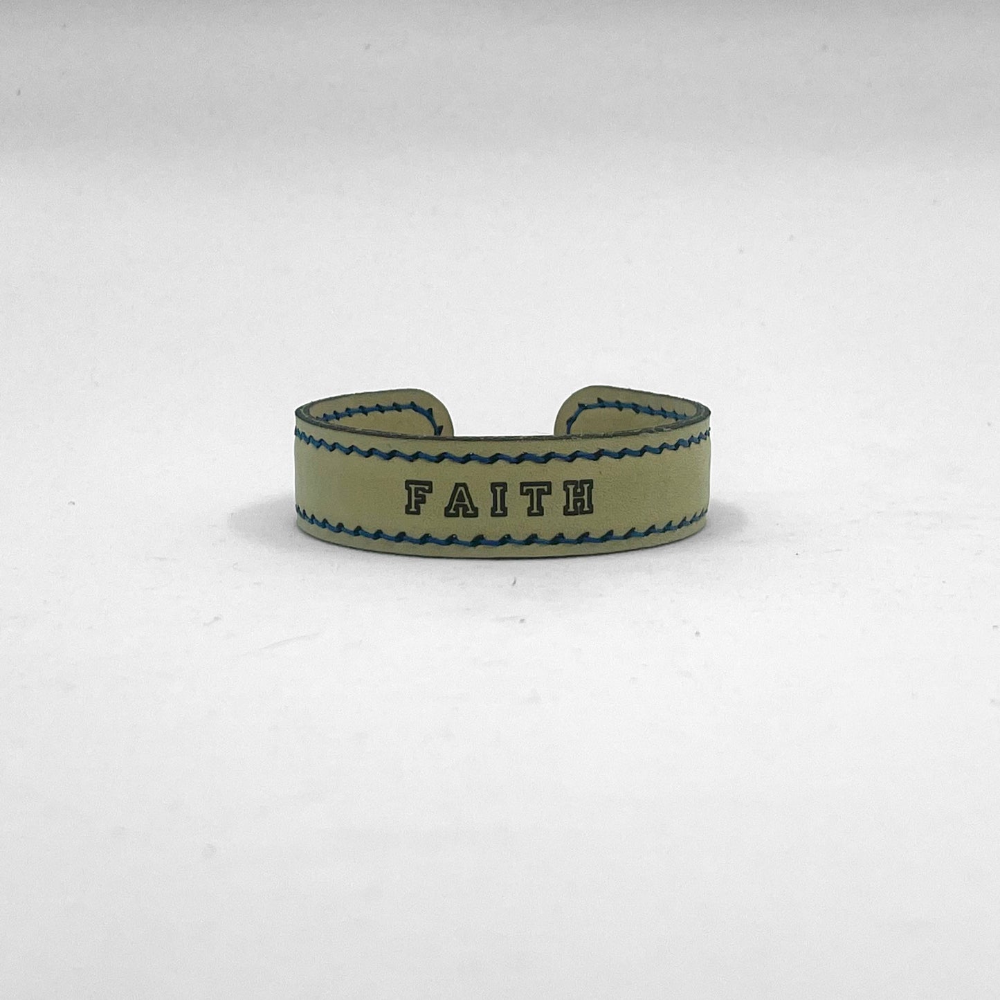 FAITH Curved Bangle (Small) Gadi