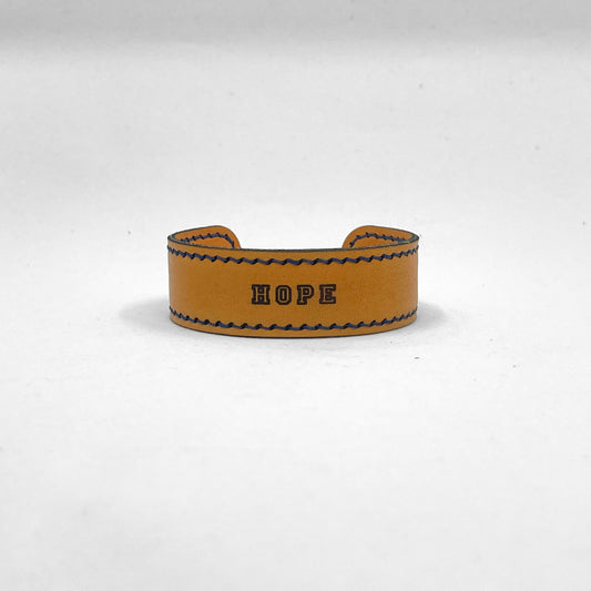 HOPE Curved Bangle (Large) Gabrijel